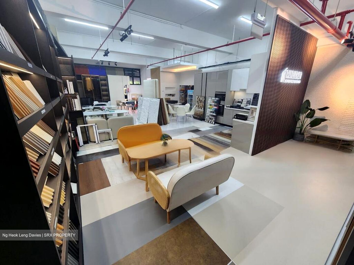Leong Huat Building (D13), Factory #467079601